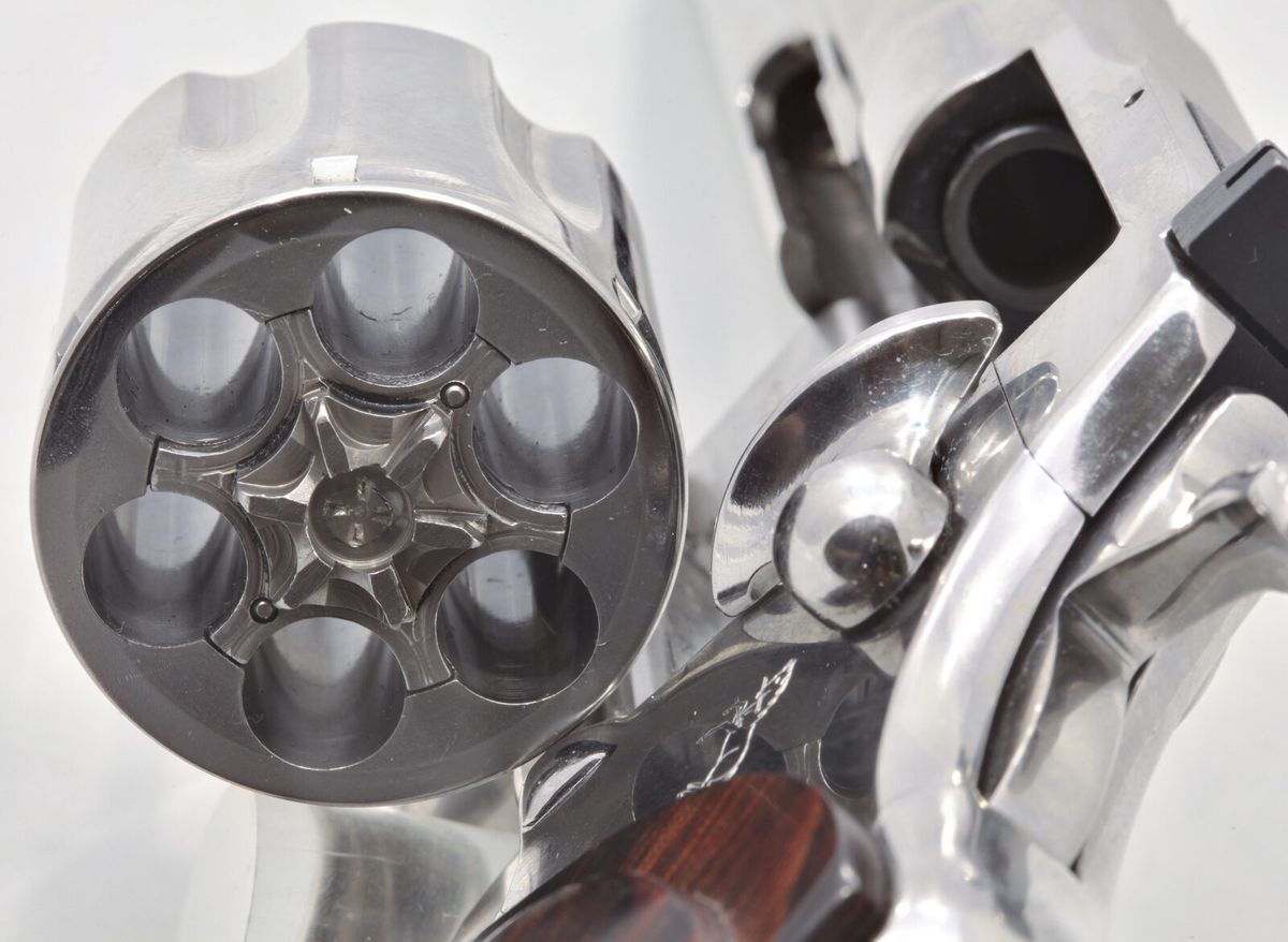 Revolver als Beispiel für eine Kurzwaffe