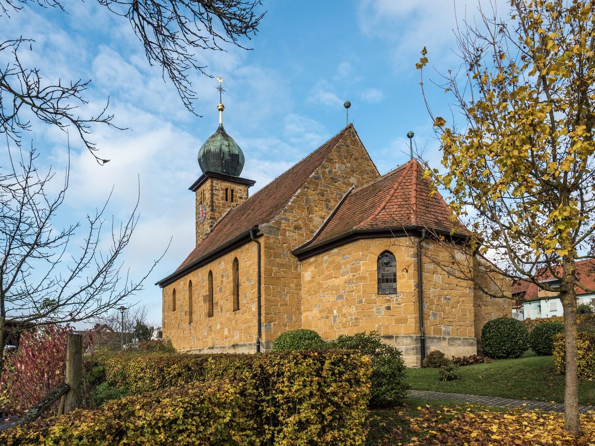 Dorfkirche von Seigendorf, einem Gemeindeteil von Hirschaid im Landkreis Bamberg