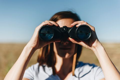 Fernglas mit Entfernungsmesser: Wann sich das Kombigerät rechnet