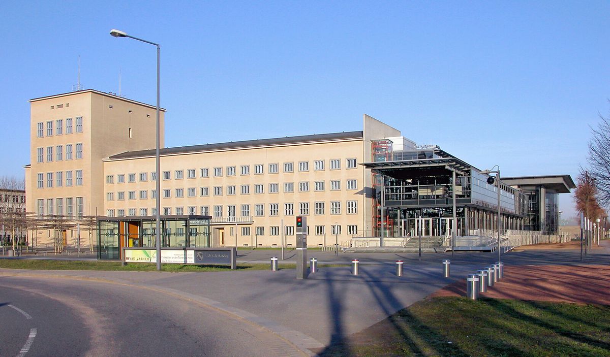 Gebäude des Sächsischen Landtags in der Dresdner Altstadt an der Elbe