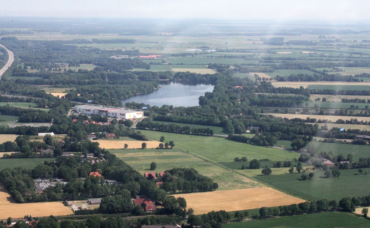 Luftaufnahme der Landschaft bei Hatten im Landkreis Oldenburg